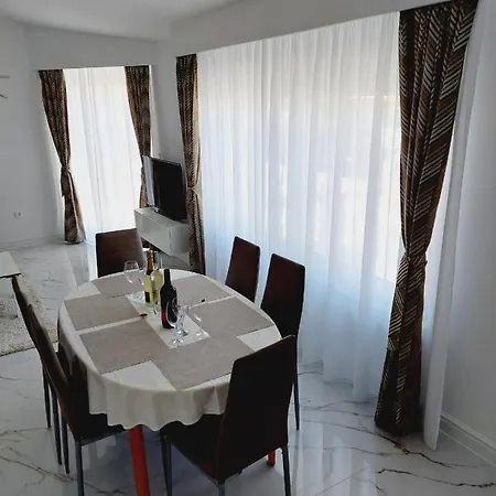 Relax Apartment Vir